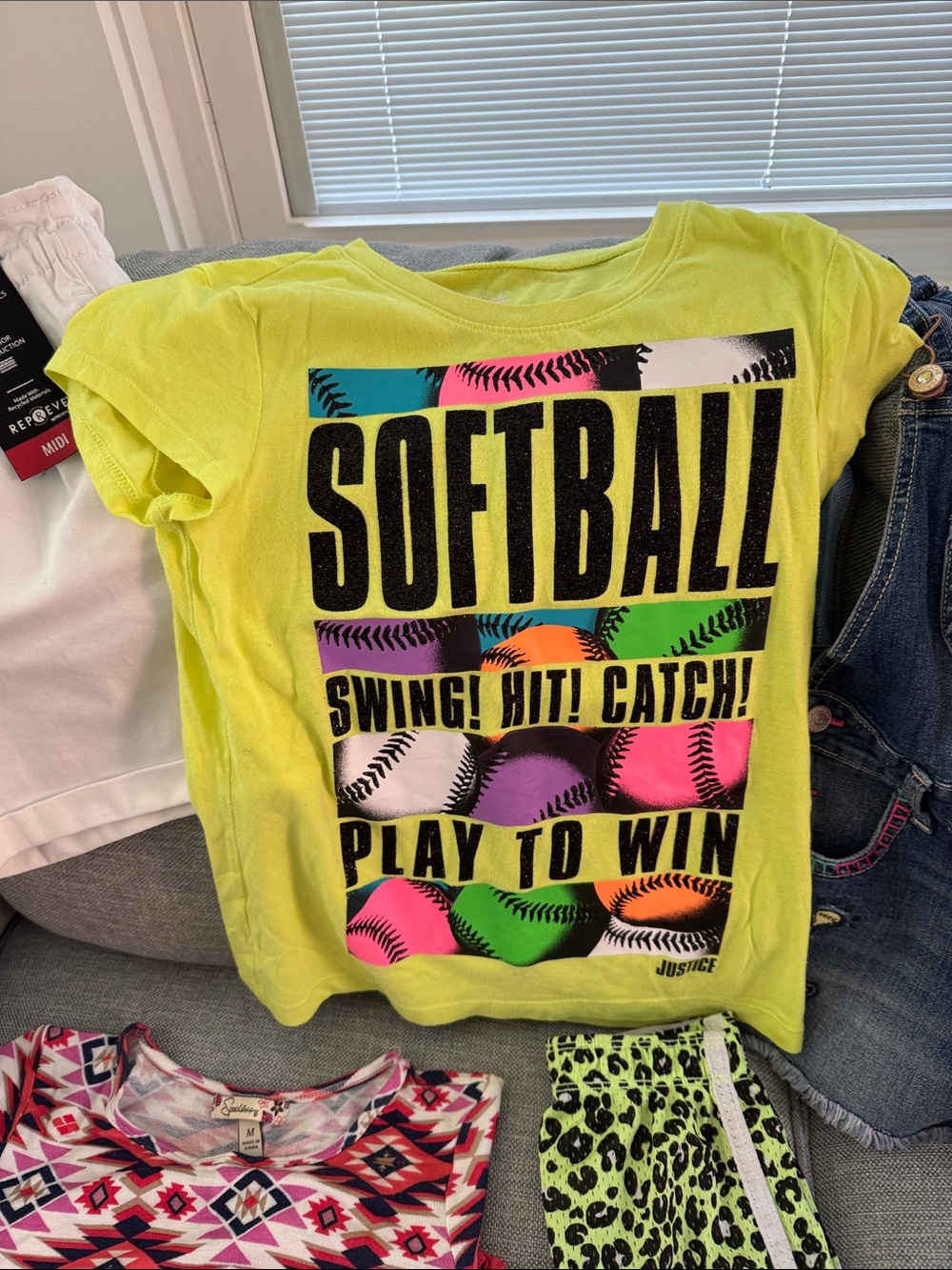 Girls Mixed Clothing Lot - Bright Neon Softball Tee & Denim Overalls - Picture 3 of 12